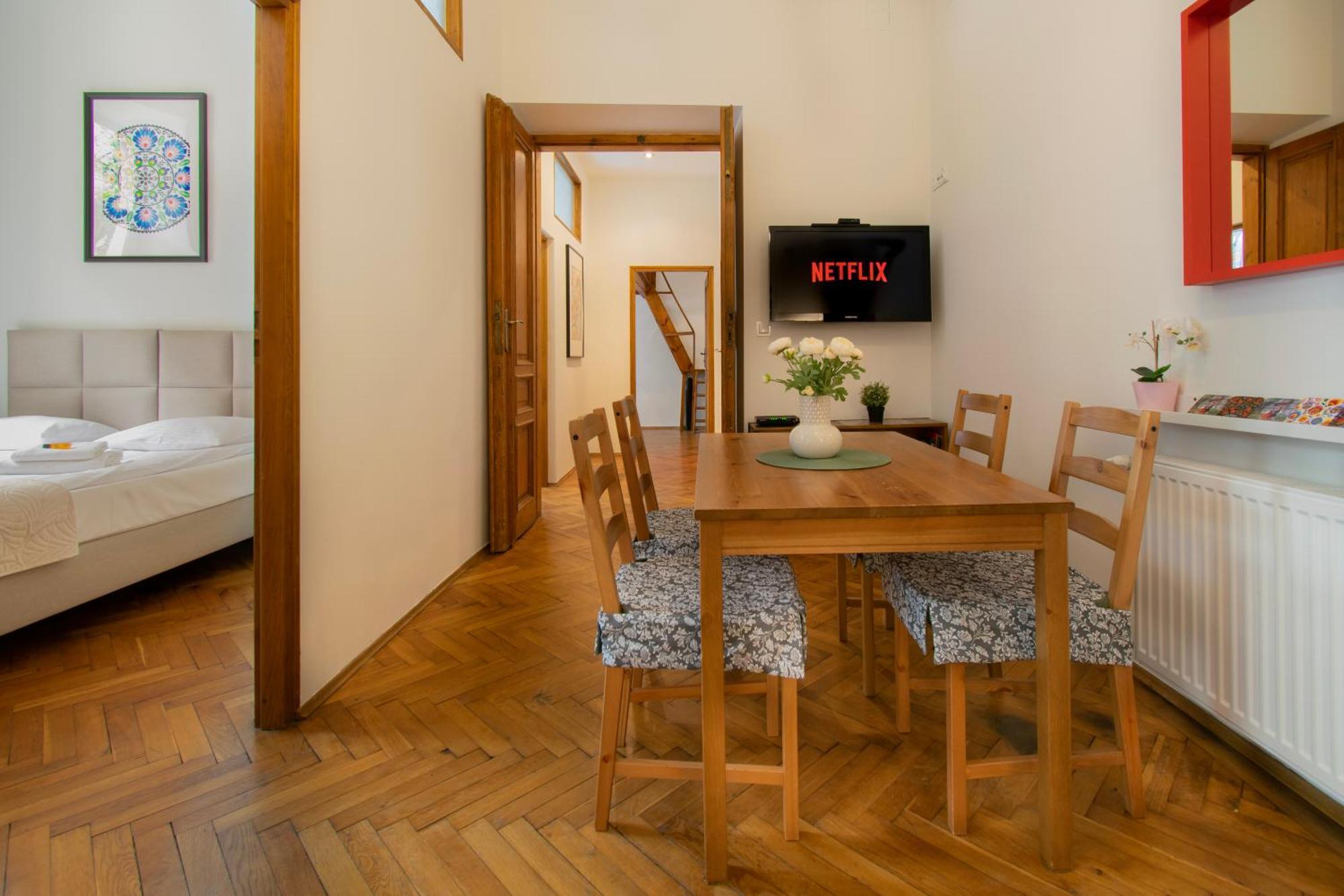 Ground Floor Family Apartment Kraków Eksteriør billede